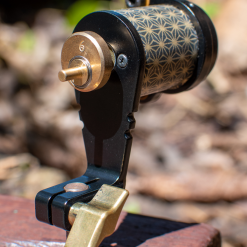 Brass direct - Black asanoha